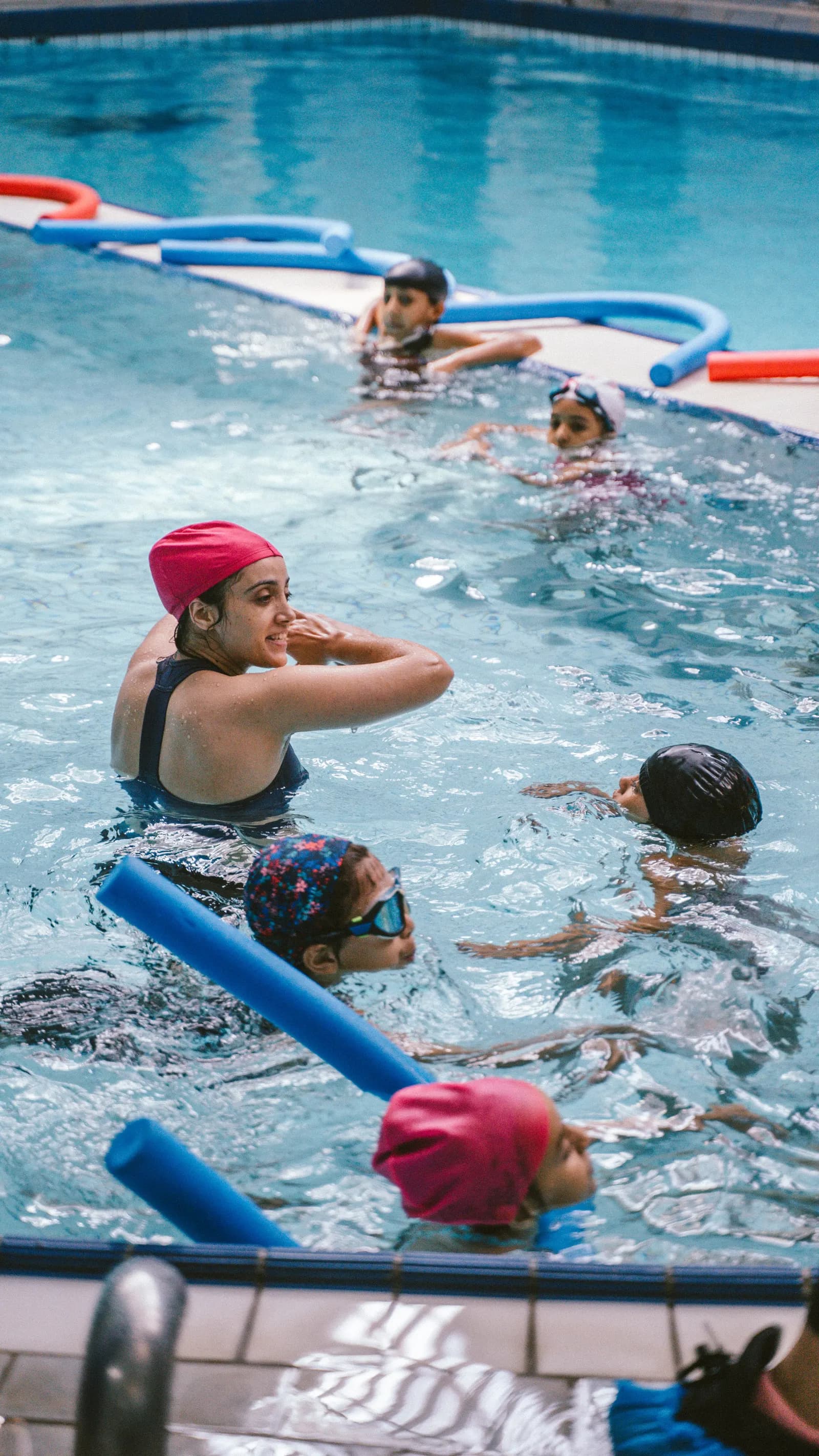 Cours de natation enfants à Marrakech — piscine Canal Forme